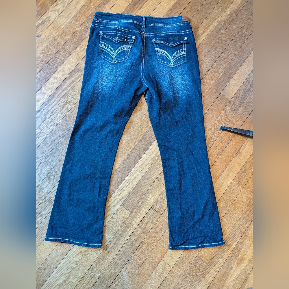 Y2K Wallflower Blue Jeans, Low Rise Embelished pockets, Juniors Size 17.